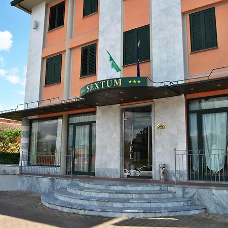 Sextum Hotel 3*