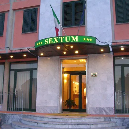 Sextum Отель 3*