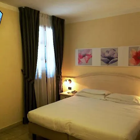 Sextum Hotel 3*