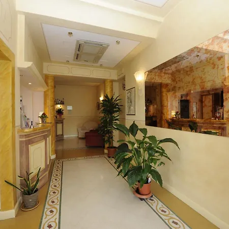 Hotel Sextum 3*